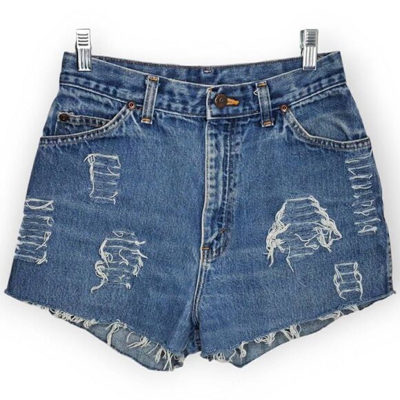 Chic Vintage 80s Custom Distressed Denim Shorts - Picture 1 of 6